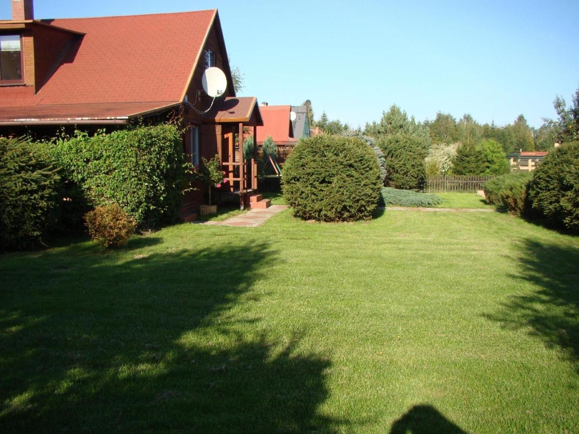 Vila Holzhuette Mit Weitlaeufigem Garten Am Wald Kopalino Exteriér fotografie