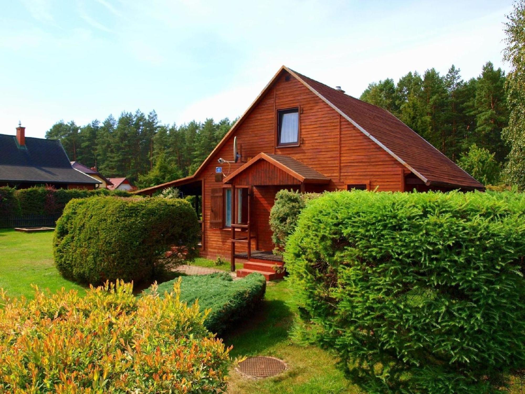 Vila Holzhuette Mit Weitlaeufigem Garten Am Wald Kopalino Exteriér fotografie